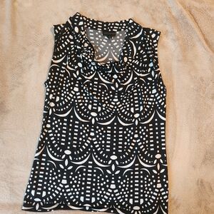 Worthington Black and White Graphic Sleeveless Blouse